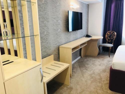 Imagen de la habitación del Hotel Plaza, Craiova. Foto 6