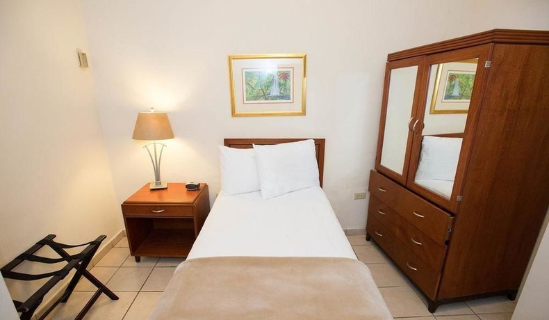 Imagen de la habitación del Hotel Plaza De Armas. Foto 6