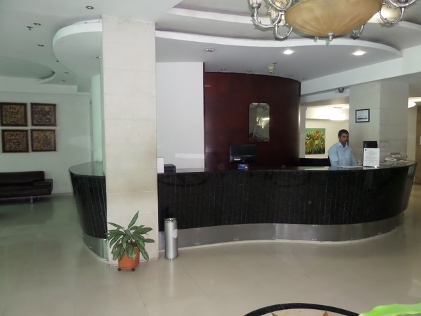 Imagen de los interiores del Hotel Plaza De Las Americas. Foto 18