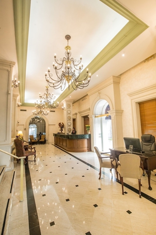 Imagen de los interiores del Hotel Plaza De Oro. Foto 14
