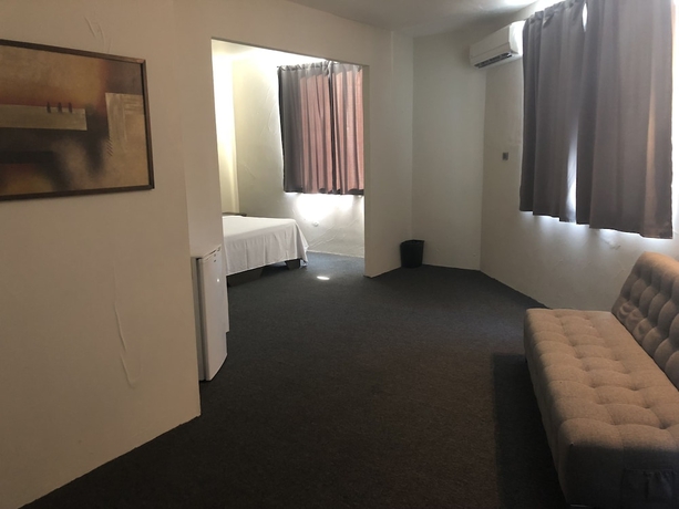 Imagen de la habitación del Hotel Plaza Del Arco. Foto 11