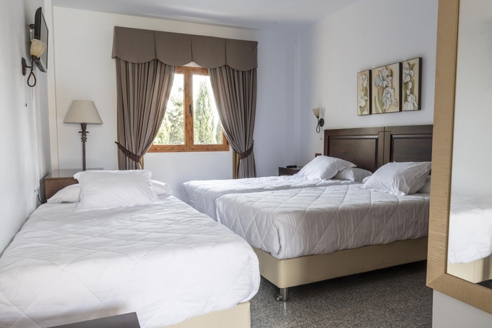 Imagen de la habitación del Hotel Plaza Del Castillo. Foto 3