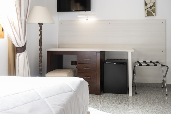 Imagen de la habitación del Hotel Plaza Del Castillo. Foto 10