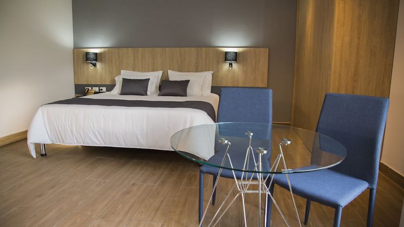 Imagen de la habitación del Hotel Plaza Del Lili. Foto 10