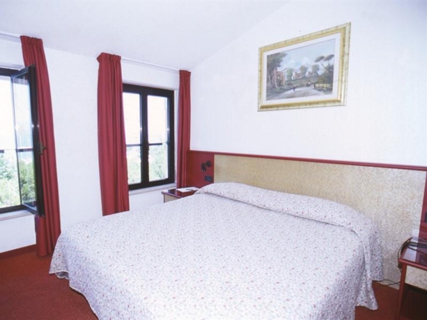 Imagen general del Hotel Plaza, Desenzano del Garda. Foto 1