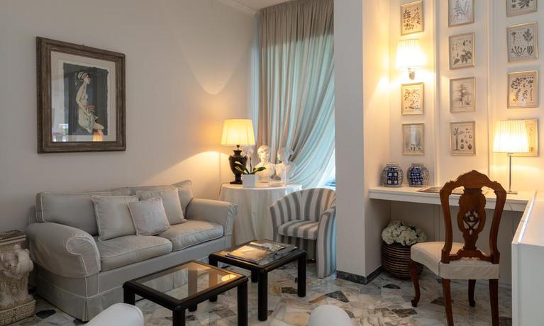 Imagen de los interiores del Hotel Plaza Esplanade. Foto 19
