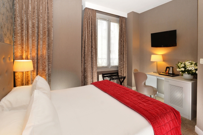 Imagen de la habitación del Hotel Plaza Etoile. Foto 7