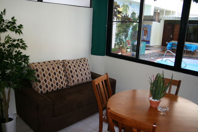 Imagen de la habitación del Hotel Plaza Europa. Foto 3