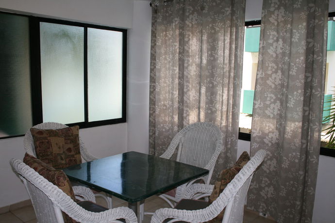 Imagen de la habitación del Hotel Plaza Europa. Foto 12