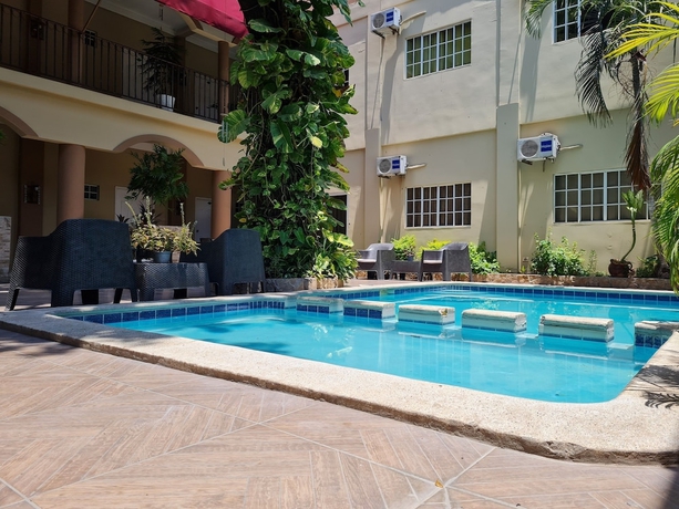 Imagen general del Hotel Plaza Floresta. Foto 2