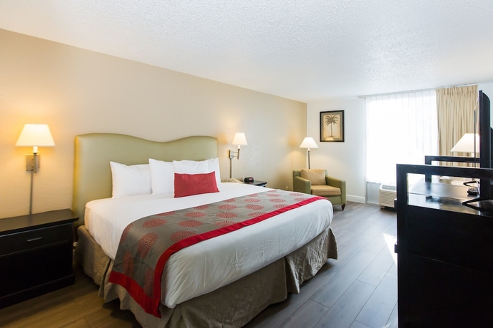 Imagen de la habitación del Hotel Plaza Fort Lauderdale. Foto 5