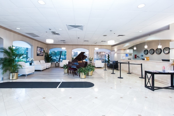 Imagen de los interiores del Hotel Plaza Fort Lauderdale. Foto 18