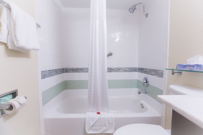 Imagen de la habitación del Hotel Plaza Fort Lauderdale. Foto 8