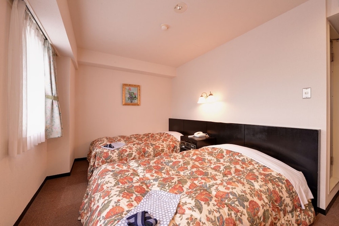 Imagen de la habitación del Hotel Plaza Fujinoi. Foto 10