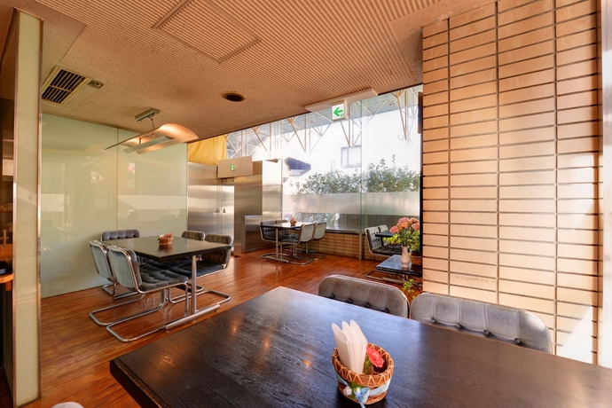 Imagen del bar/restaurante del Hotel Plaza Fujinoi. Foto 3