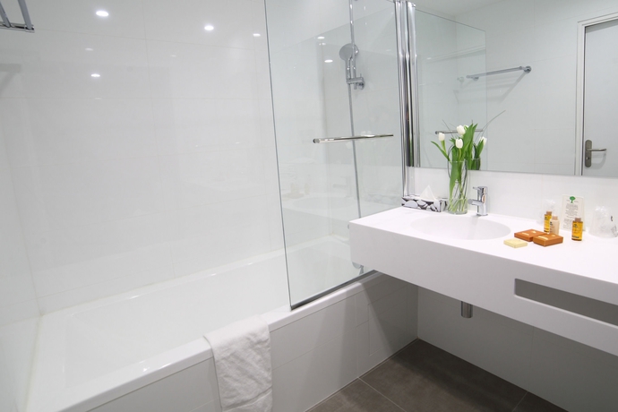 Imagen de la habitación del Hotel Plaza Futuroscope. Foto 12