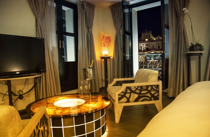 Imagen de los interiores del Hotel Plaza Gallery and Boutique. Foto 15