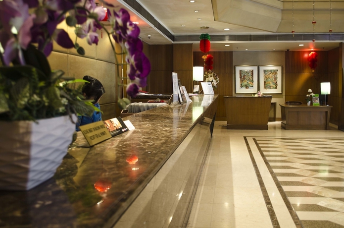 Imagen de los interiores del Hotel Plaza Grand. Foto 18