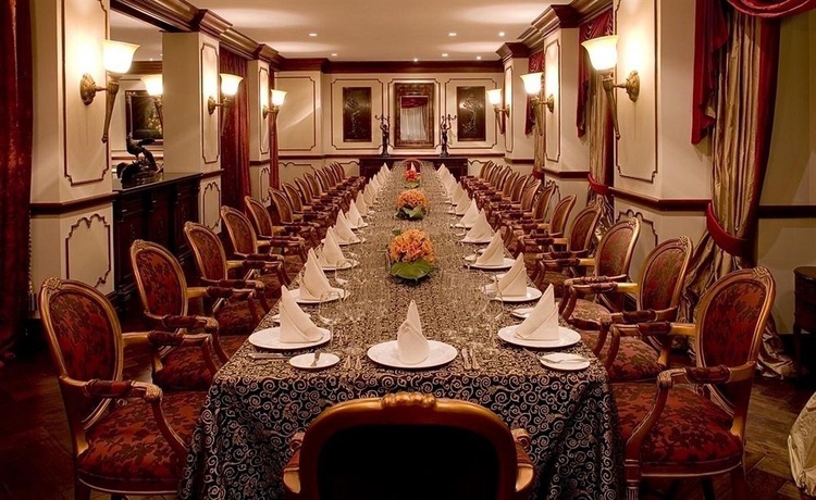 Imagen del bar/restaurante del Hotel Plaza Grande, Quito. Foto 6