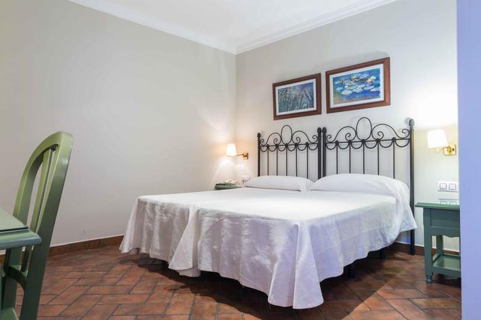 Imagen de la habitación del Hotel Plaza Grande, Zafra. Foto 5