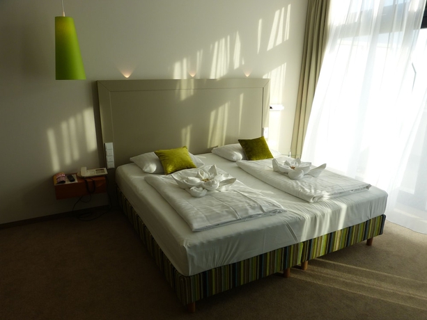 Imagen de la habitación del Hotel Plaza Hanau. Foto 8