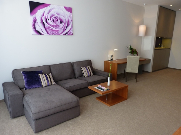 Imagen de la habitación del Hotel Plaza Hanau. Foto 16