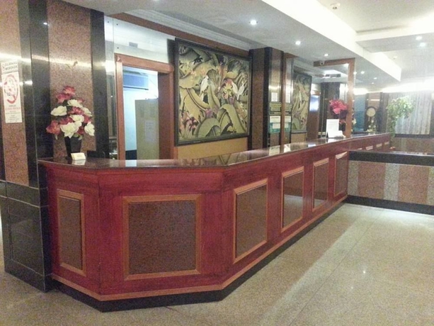 Imagen de los interiores del Hotel Plaza Harco Mangga Dua. Foto 13