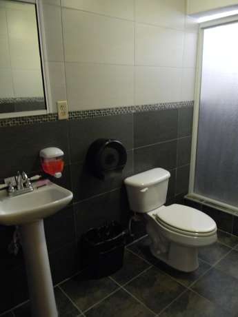 Imagen de la habitación del Hotel Plaza Hermosa. Foto 7