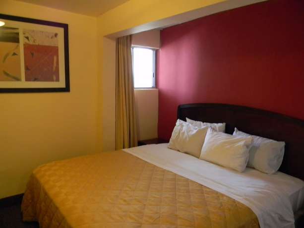 Imagen de la habitación del Hotel Plaza Hermosa. Foto 10