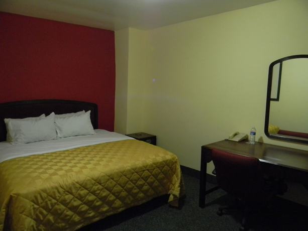 Imagen de la habitación del Hotel Plaza Hermosa. Foto 13