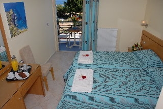 Imagen de la habitación del Hotel Plaza Hotel, Zante. Foto 6