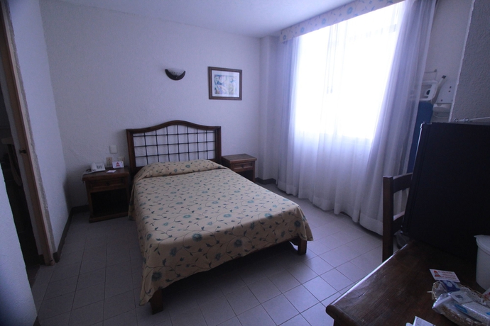 Imagen de la habitación del Hotel Plaza Independencia. Foto 11