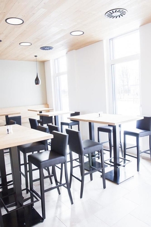 Imagen del bar/restaurante del Hotel Plaza Inn Dachau - München. Foto 7