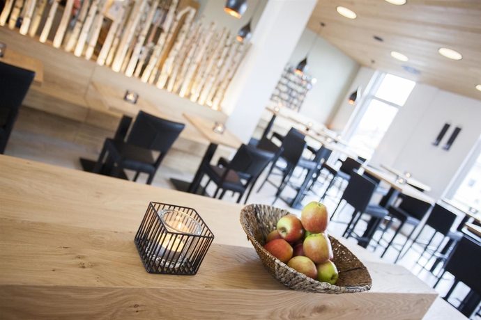 Imagen del bar/restaurante del Hotel Plaza Inn Dachau - München. Foto 11