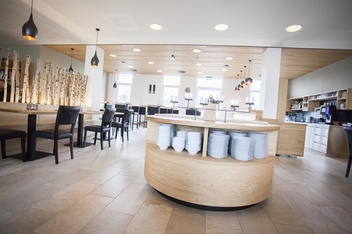 Imagen del bar/restaurante del Hotel Plaza Inn Dachau - München. Foto 13