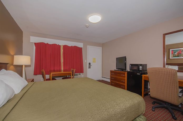 Imagen de la habitación del Hotel Plaza Inn, Danvers. Foto 13