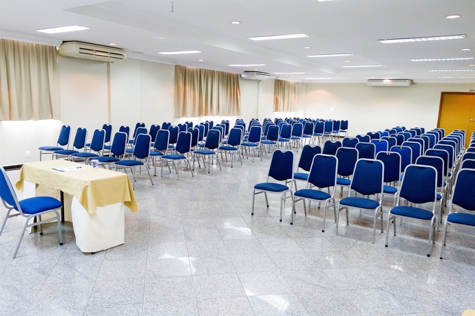 Imagen de los interiores del Hotel Plaza Inn Executive. Foto 6