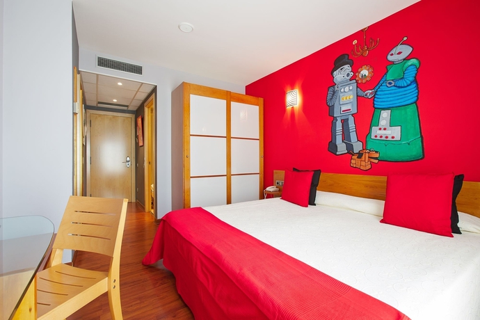 Imagen de la habitación del Hotel Plaza Inn, Figueres. Foto 14