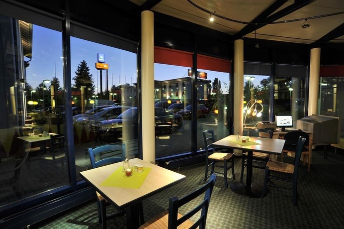 Imagen del bar/restaurante del Hotel Plaza Inn Ludwigsfelde Berlin Süd. Foto 11