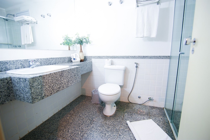 Imagen de la habitación del Hotel Plaza Inn Master. Foto 4