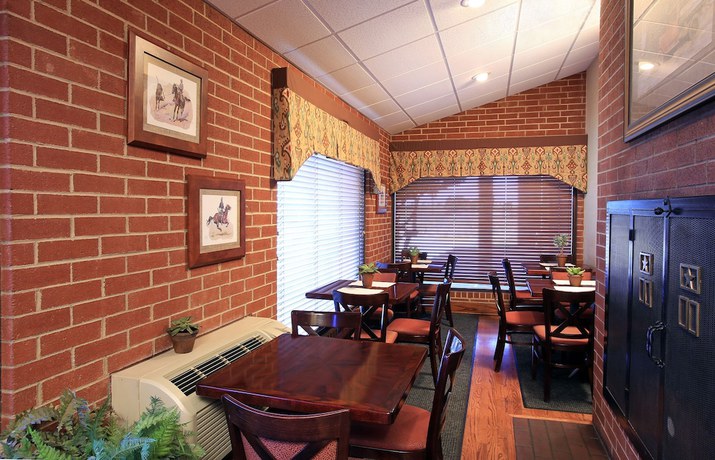 Imagen del bar/restaurante del Hotel Plaza Inn, Midland . Foto 4