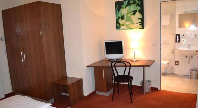 Imagen de la habitación del Hotel Plaza Inn Salzburg City. Foto 11