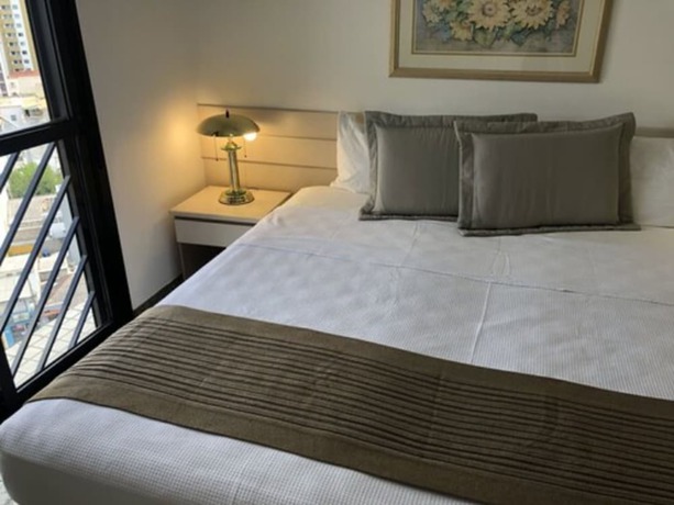 Imagen de la habitación del Hotel Plaza Inn Small Town Flat. Foto 12