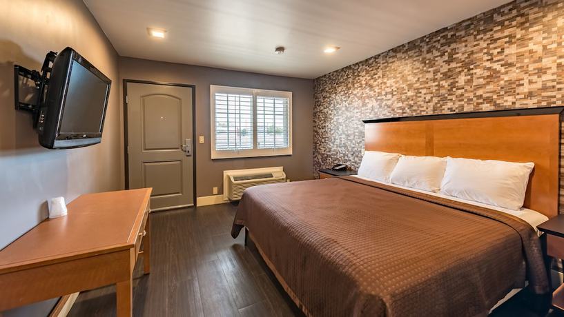 Imagen de la habitación del Hotel Plaza Inn, South Gate. Foto 5