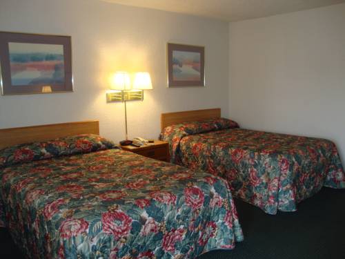 Imagen general del Hotel Plaza Inn, Topeka. Foto 1