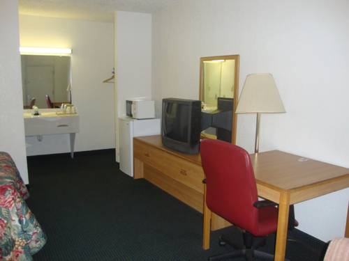 Imagen de la habitación del Hotel Plaza Inn, Topeka. Foto 12