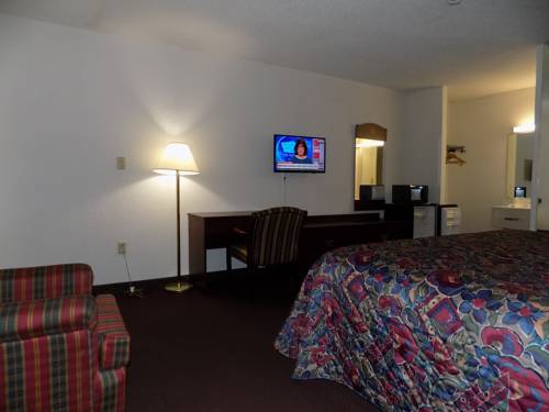 Imagen de la habitación del Hotel Plaza Inn, Topeka. Foto 14