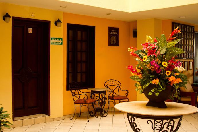 Imagen de los interiores del Hotel Plaza Jard&iacute;n. Foto 17