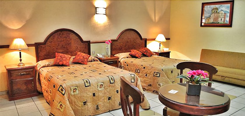 Imagen de la habitación del Hotel Plaza Jard&iacute;n, Tequila. Foto 4