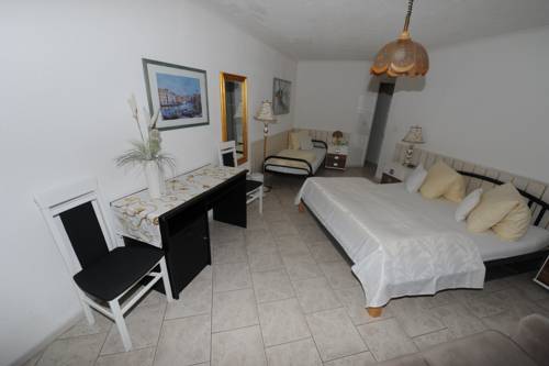 Imagen de la habitación del Hotel Plaza, KREUZLINGEN. Foto 8